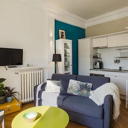 公寓 Lovely, Quiet 1 Bedroom With A Balcony